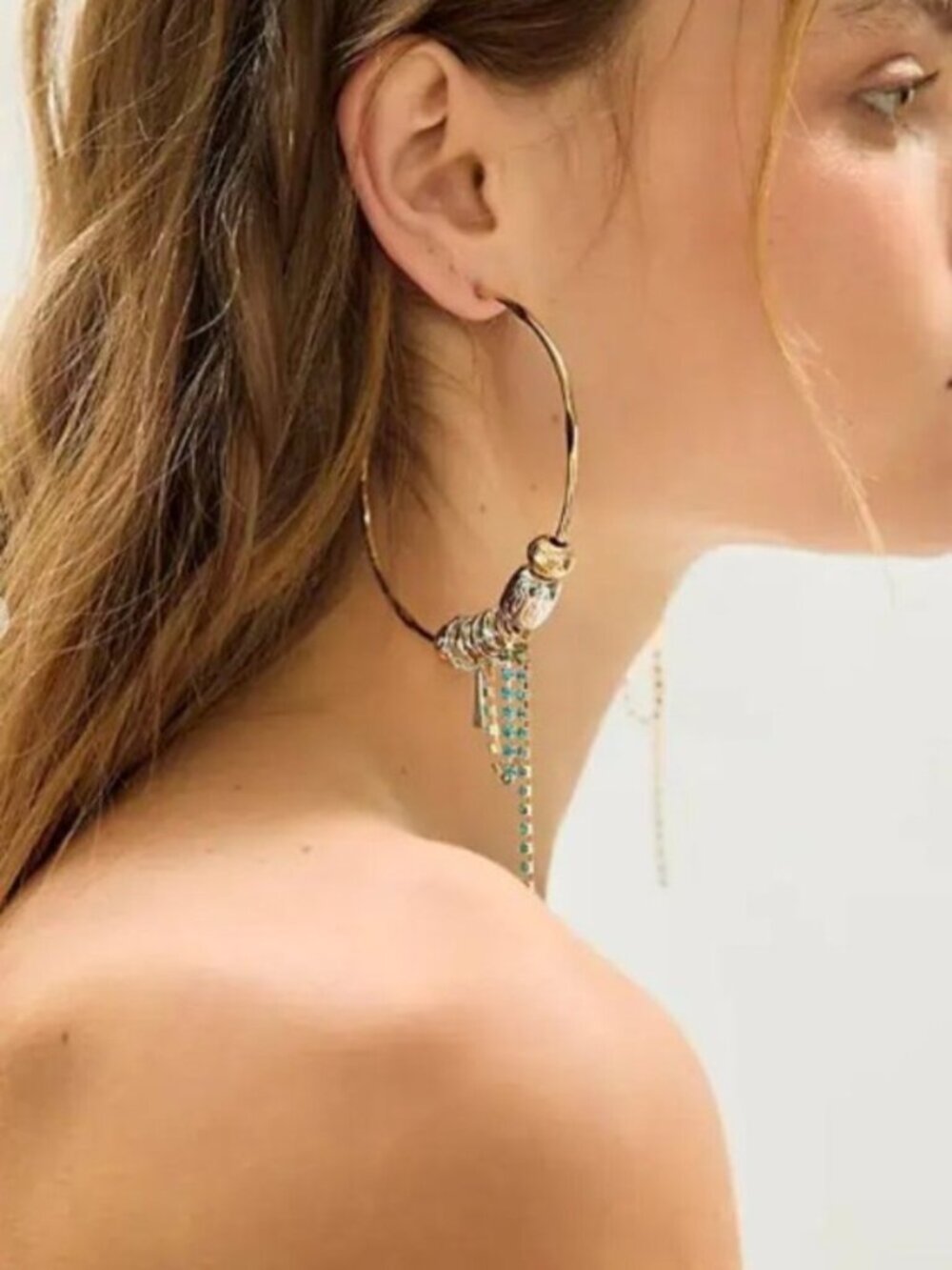 FREE PEOPLE Flume Hoop Earrings in Blue